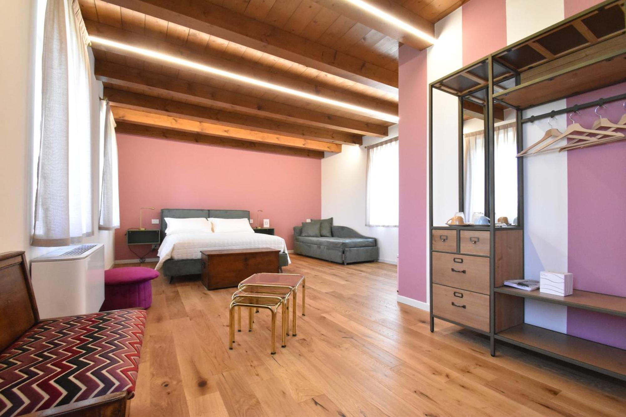 Residenza Vesentini Bed & Breakfast Pastrengo